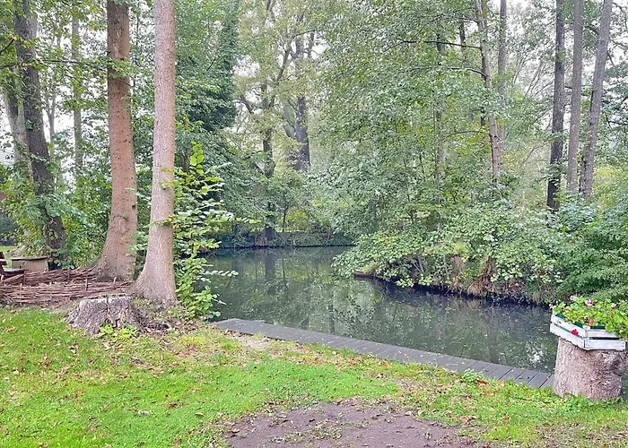 Appartement Spreeblick Baum 5 *